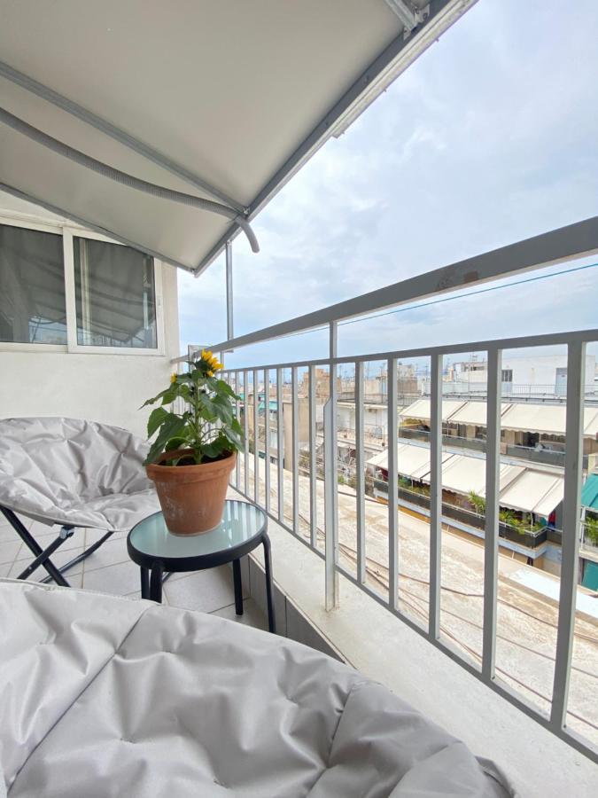 Private Apt. Acropolis View. Top Floor. Koukaki Atenas Exterior foto