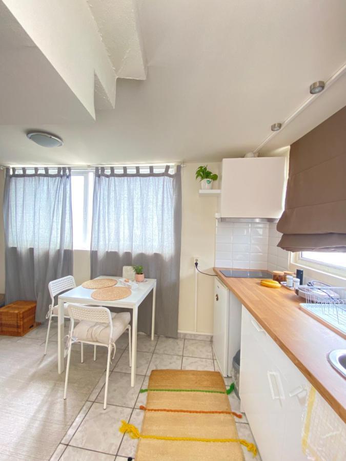 Private Apt. Acropolis View. Top Floor. Koukaki Atenas Exterior foto